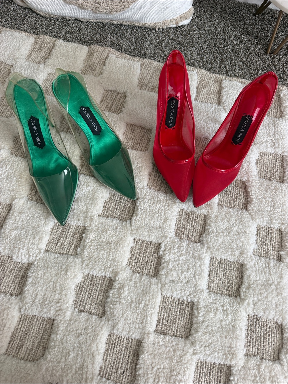 Jessica Rich bundle Two-Pairs Pumps in Green and Red